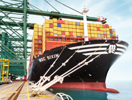 홍해 항로가 "차단"되면 글로벌 인플레이션이 재점화될 수 있습니다.