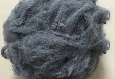 導電性ポリエステル