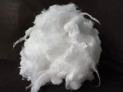 흰색 대나무 숯 폴리에스테르